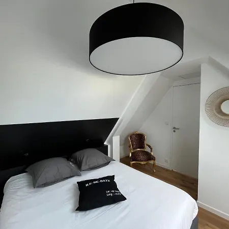 Holiday home Maison De Charme Avec Jacuzzi - Bretagne / *